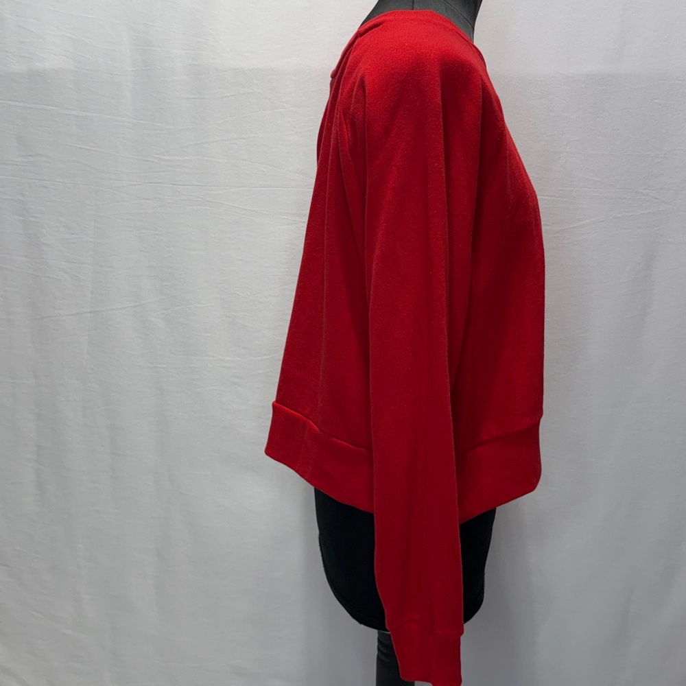 Colsie Cropped Sweatshirt - Picture 3 of 7
